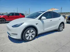 7SAYGDEE9PA083272 2023 TESLA MODEL Y