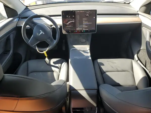 7SAYGDEE9PA085054 2023 TESLA MODEL Y - Image 8