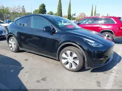 7SAYGDEE9PA087290 2023 TESLA MODEL Y