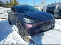 7SAYGDEE9PA089878 2023 TESLA MODEL Y