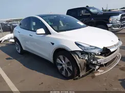 7SAYGDEE9PA090917 2023 TESLA MODEL Y