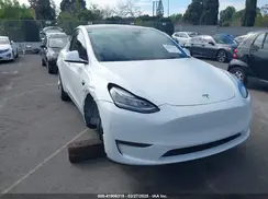 7SAYGDEE9PA094191 2023 TESLA MODEL Y