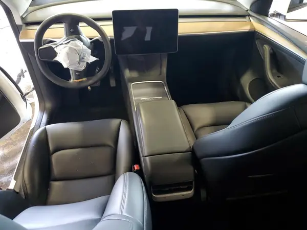 7SAYGDEE9PA096524 2023 TESLA MODEL Y - Image 8