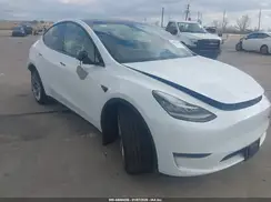 7SAYGDEE9PA097396 2023 TESLA MODEL Y