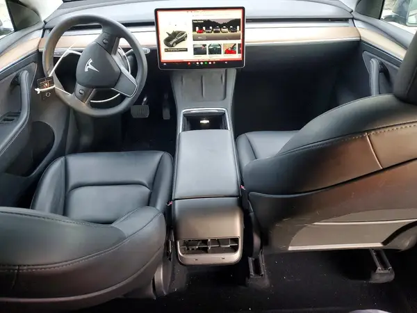 7SAYGDEE9PA097625 2023 TESLA MODEL Y - Image 8