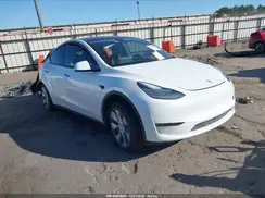 7SAYGDEE9PA098113 2023 TESLA MODEL Y