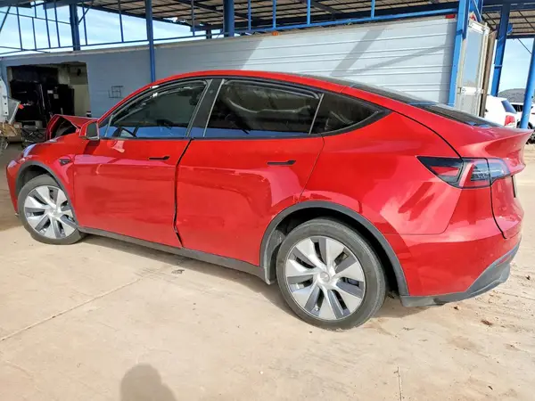 7SAYGDEE9PA101530 2023 TESLA MODEL Y - Image 2