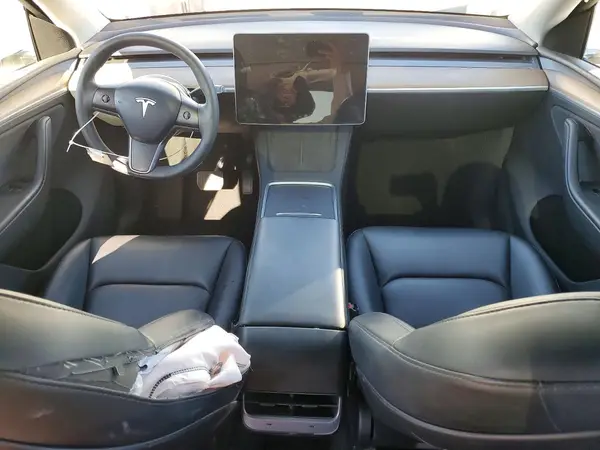 7SAYGDEE9PA106114 2023 TESLA MODEL Y - Image 8