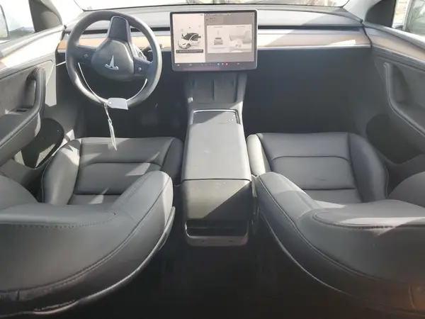 7SAYGDEE9PA119249 2023 TESLA MODEL Y - Image 8