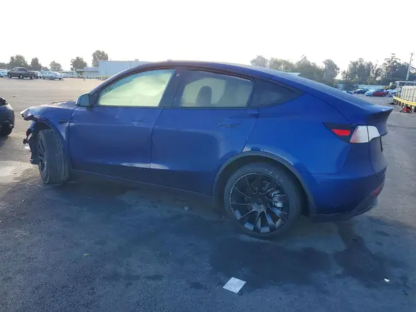 7SAYGDEE9PA127755 2023 TESLA MODEL Y - Image 2