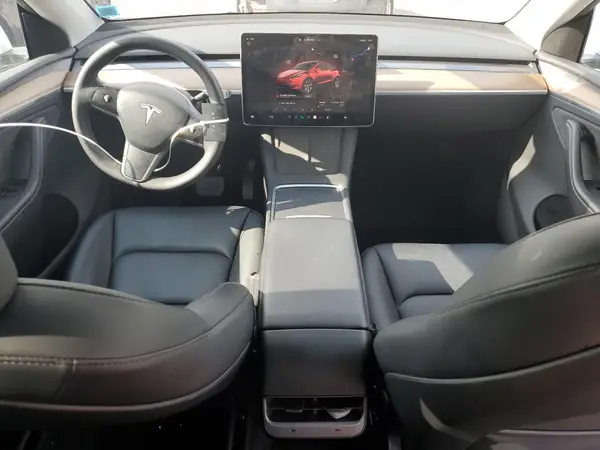 7SAYGDEE9PA137234 2023 TESLA MODEL Y - Image 8