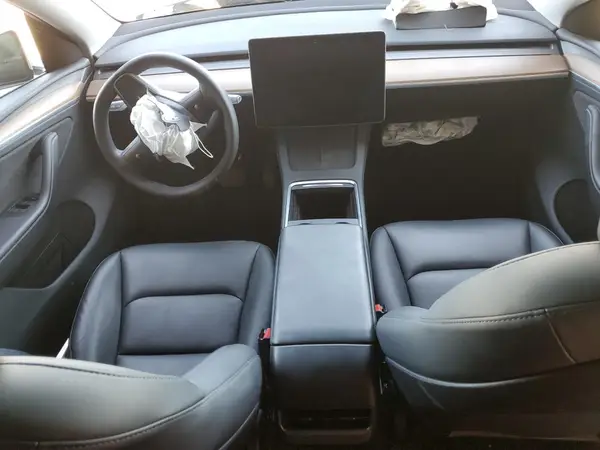 7SAYGDEE9PA138142 2023 TESLA MODEL Y - Image 8