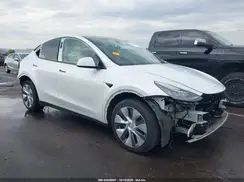 7SAYGDEE9PA145270 2023 TESLA MODEL Y