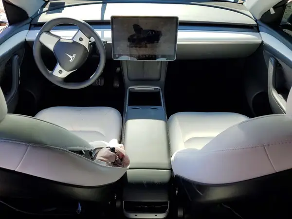 7SAYGDEE9PA149237 2023 TESLA MODEL Y - Image 8