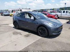 7SAYGDEE9PA157628 2023 TESLA MODEL Y
