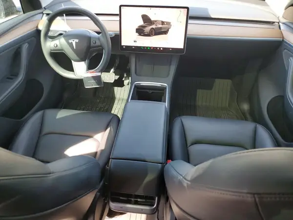 7SAYGDEE9PA165096 2023 TESLA MODEL Y - Image 8