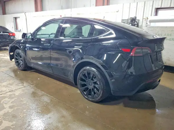 7SAYGDEE9PA166751 2023 TESLA MODEL Y - Image 2