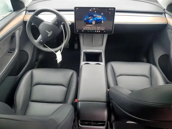 7SAYGDEE9PA171559 2023 TESLA MODEL Y - Image 8