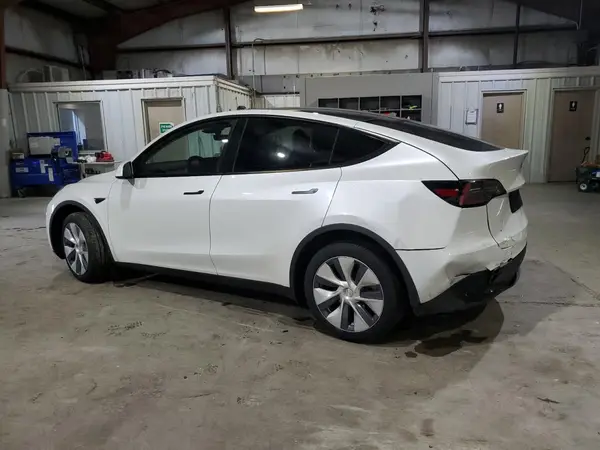 7SAYGDEE9PA173165 2023 TESLA MODEL Y - Image 2