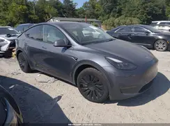 7SAYGDEE9PA173568 2023 TESLA MODEL Y