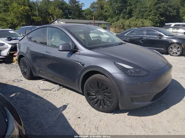 7SAYGDEE9PA173568 2023 TESLA MODEL Y - Image 1