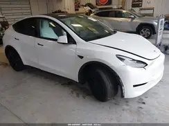 7SAYGDEE9PA176096 2023 TESLA MODEL Y