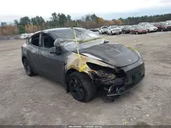 7SAYGDEE9PA177555 2023 TESLA MODEL Y
