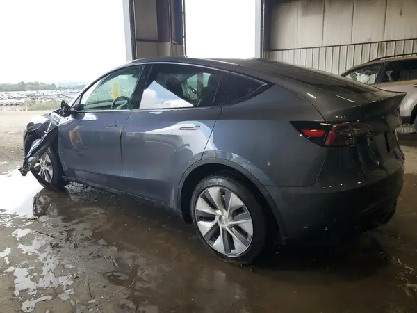 7SAYGDEE9PA179841 2023 TESLA MODEL Y - Image 2