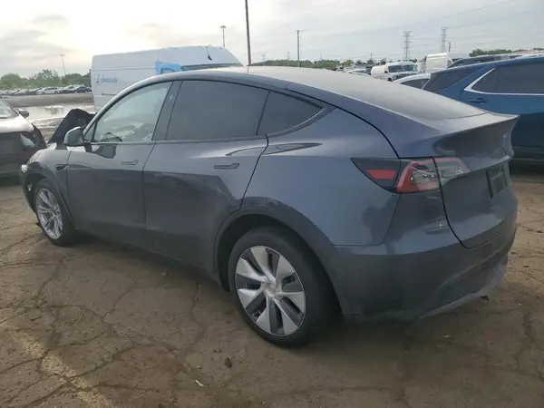7SAYGDEE9PA203328 2023 TESLA MODEL Y - Image 2