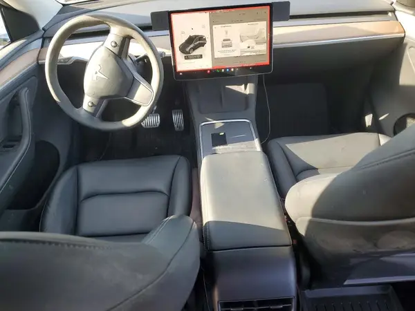 7SAYGDEE9PA205323 2023 TESLA MODEL Y - Image 8