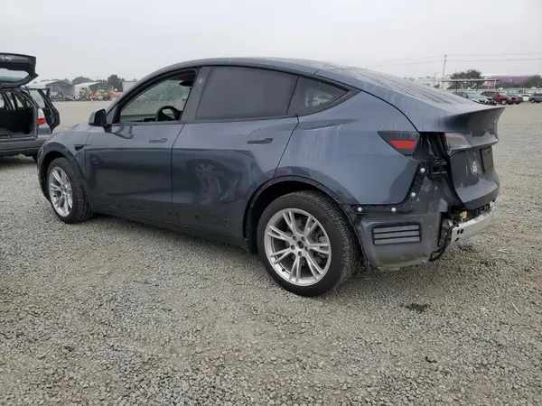 7SAYGDEE9PA208786 2023 TESLA MODEL Y - Image 2