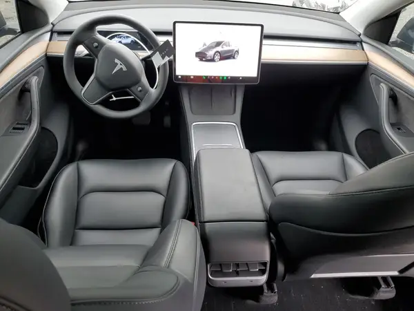 7SAYGDEE9PA208786 2023 TESLA MODEL Y - Image 8