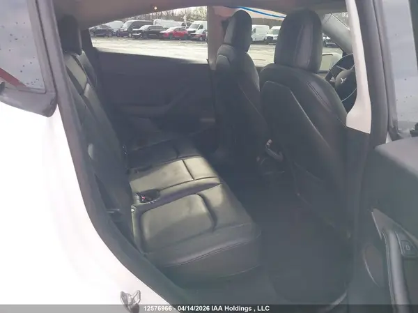 7SAYGDEE9PF588246 2023 TESLA MODEL Y - Image 8