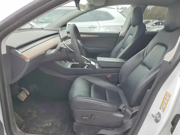 2023 TESLA MODEL Y auction photo 7