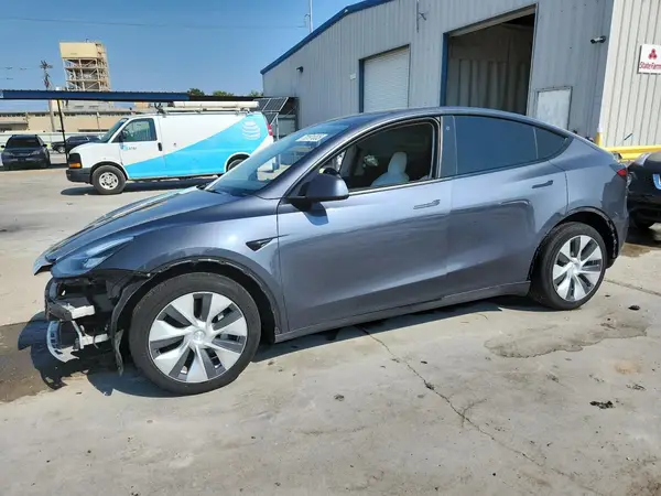 7SAYGDEE9PF603974 2023 TESLA MODEL Y - Image 1