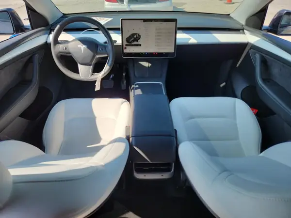 7SAYGDEE9PF603974 2023 TESLA MODEL Y - Image 8
