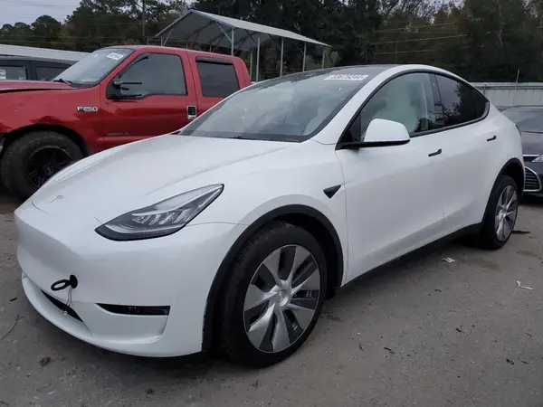 7SAYGDEE9PF610410 2023 TESLA MODEL Y - Image 1