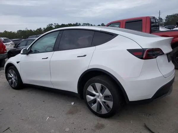 7SAYGDEE9PF610410 2023 TESLA MODEL Y - Image 2