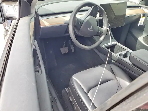 7SAYGDEE9PF616630 2023 TESLA MODEL Y - Image 8