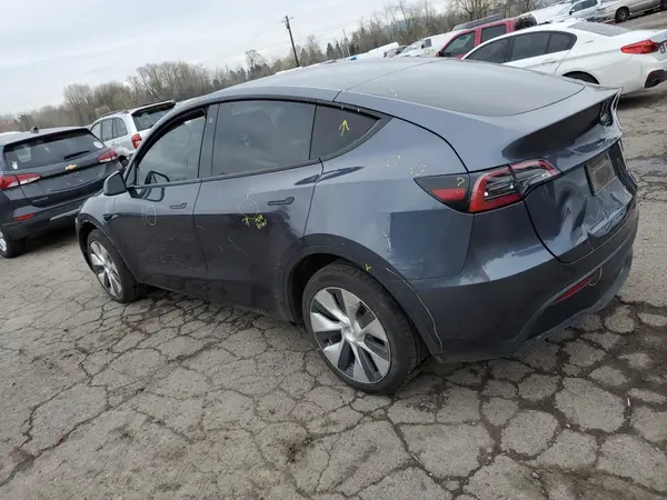 7SAYGDEE9PF619740 2023 TESLA MODEL Y - Image 2