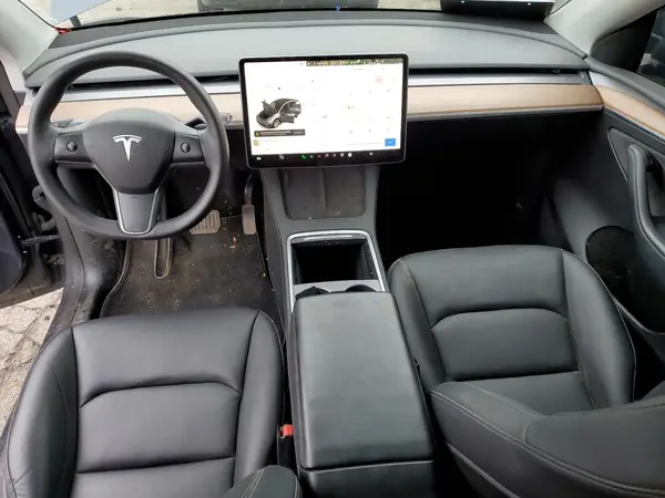 7SAYGDEE9PF619740 2023 TESLA MODEL Y - Image 8