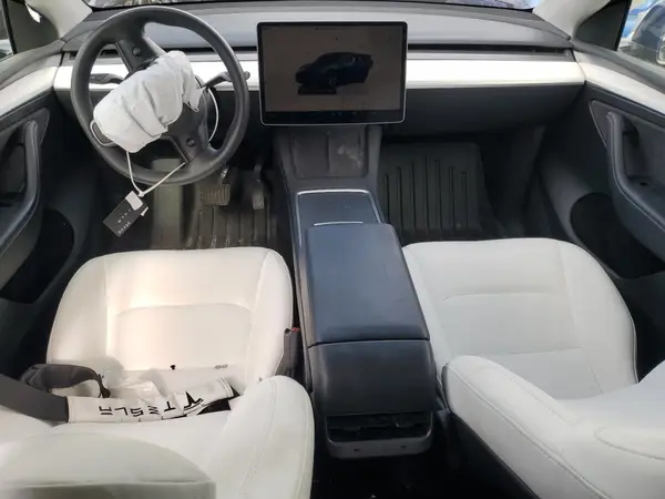 7SAYGDEE9PF622783 2023 TESLA MODEL Y - Image 8