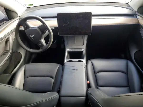 7SAYGDEE9PF623237 2023 TESLA MODEL Y - Image 8