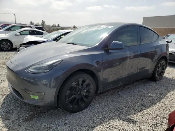 7SAYGDEE9PF624212 2023 TESLA MODEL Y - Image 1