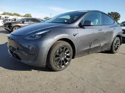 7SAYGDEE9PF631743 2023 TESLA MODEL Y