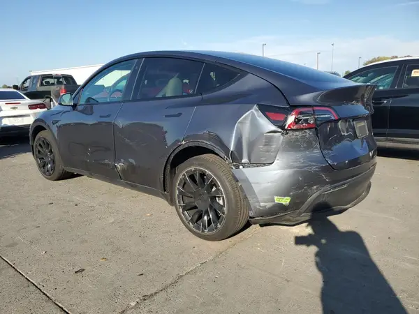 7SAYGDEE9PF631743 2023 TESLA MODEL Y - Image 2