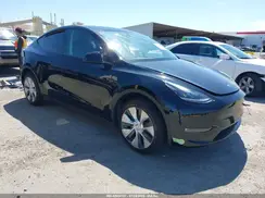 7SAYGDEE9PF637414 2023 TESLA MODEL Y