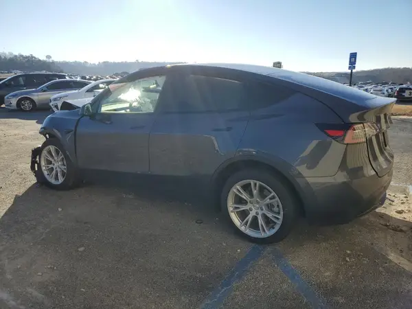 7SAYGDEE9PF667366 2023 TESLA MODEL Y - Image 2