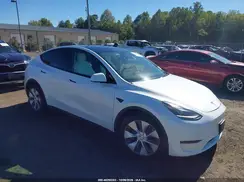 7SAYGDEE9PF672583 2023 TESLA MODEL Y