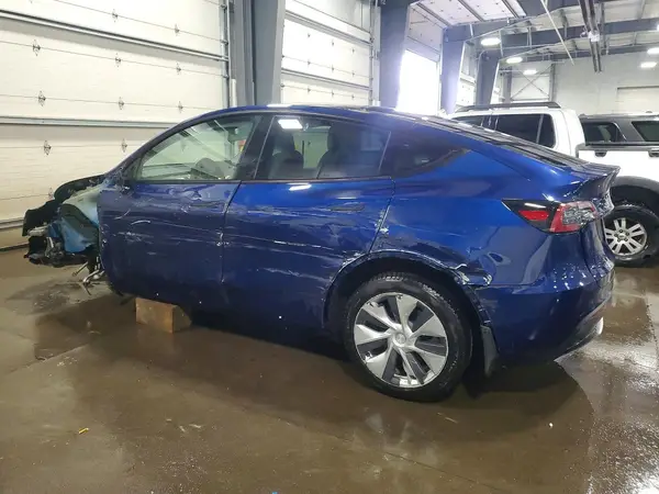 7SAYGDEE9PF674673 2023 TESLA MODEL Y - Image 2